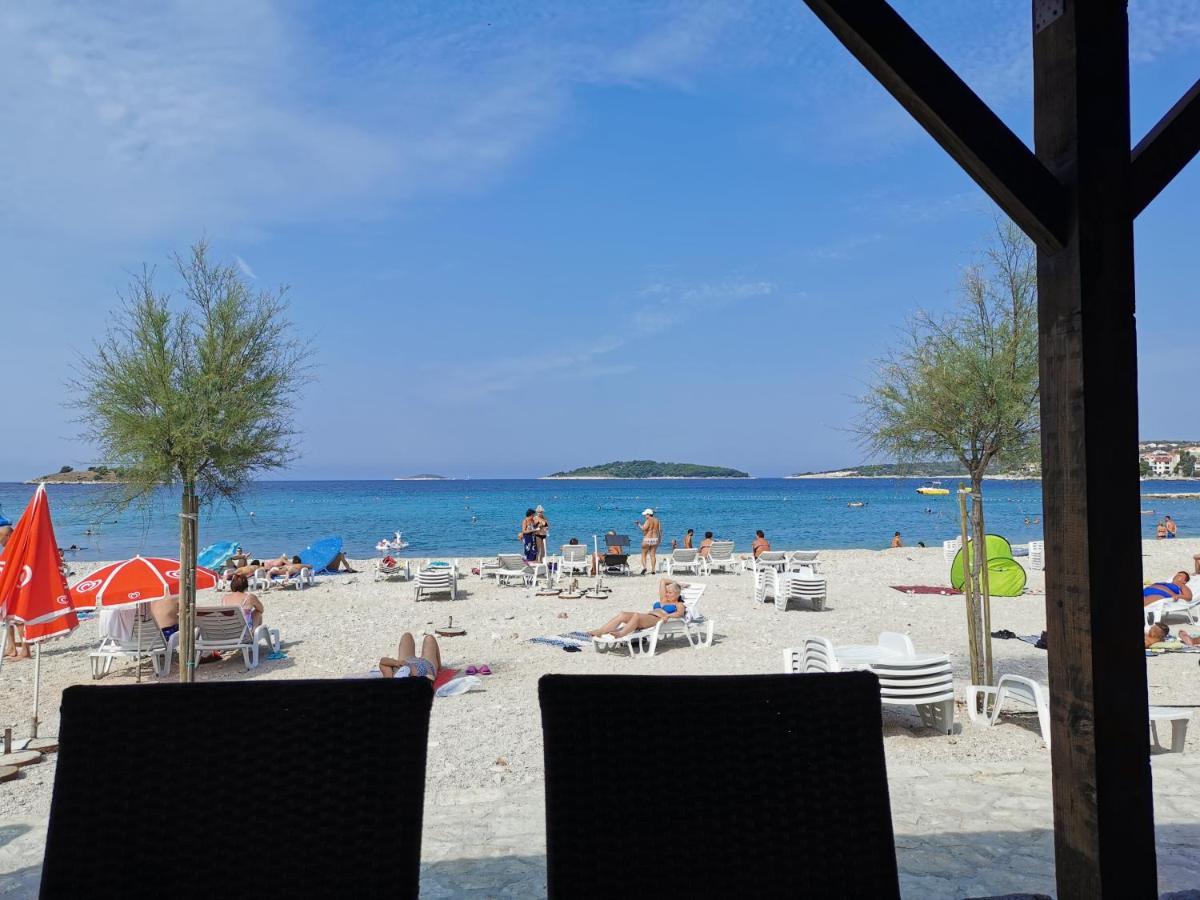 Bugenvila Rogoznica (Sibenik-Knin)