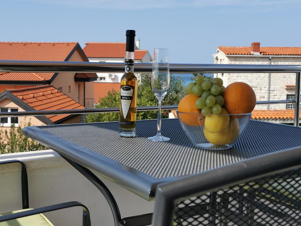 Bugenvila * Rogoznica (Sibenik-Knin)