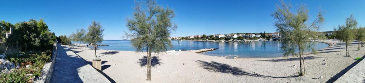 Apartman Bugenvila